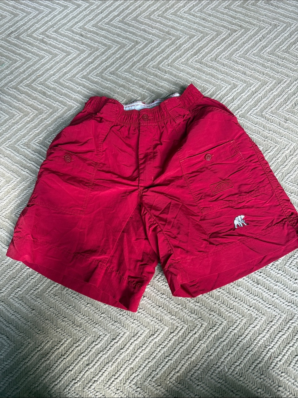 AFTCO size 28 shorts